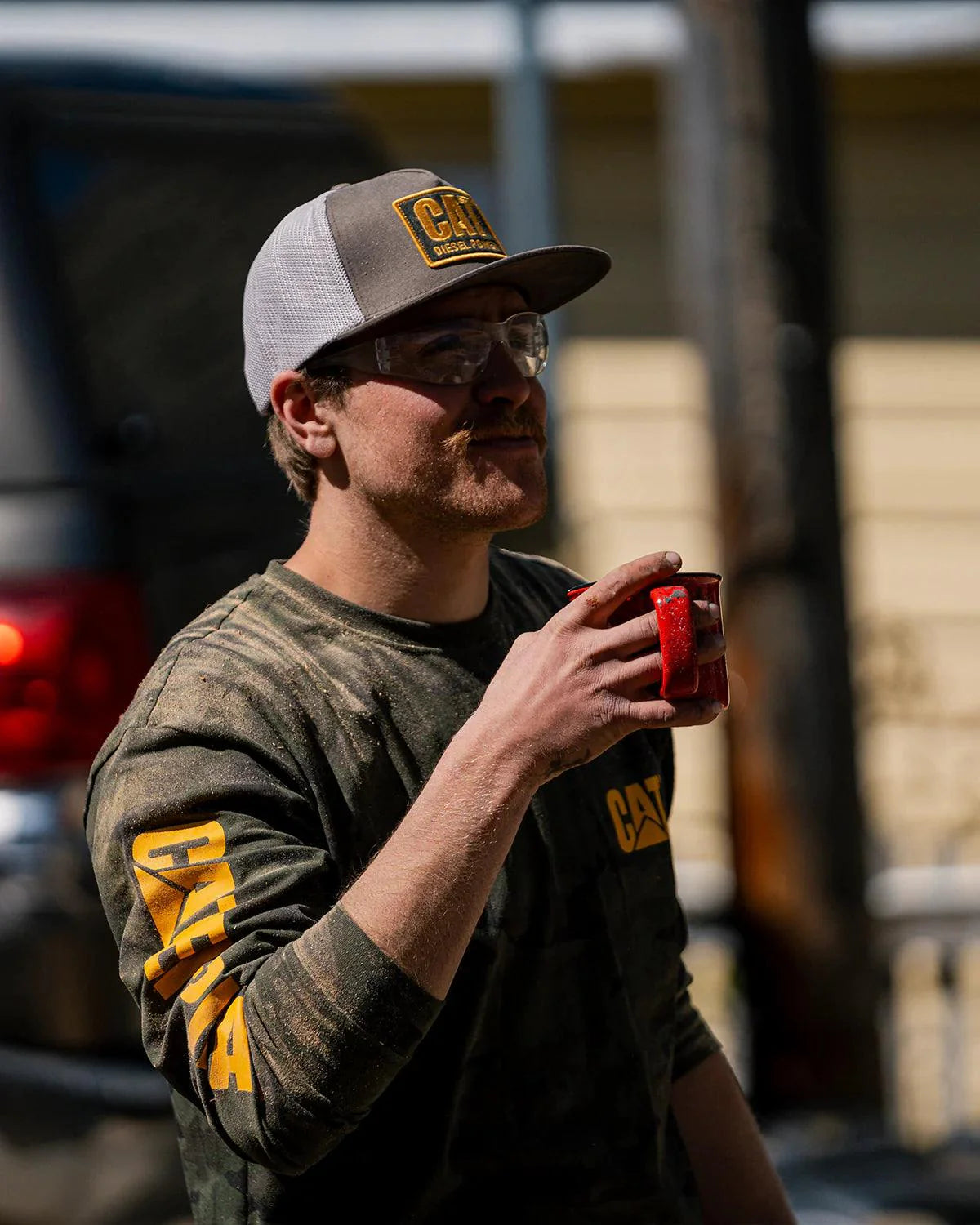 CAMISETA MASCULINA DE MANGA LONGA COM LOGO TRADEMARK - Imagem 3